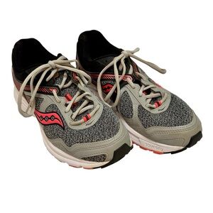 Saucony Cohesion 10 Women’s Gray Pink Athletic Running Sneakers Shoes Size 9.5